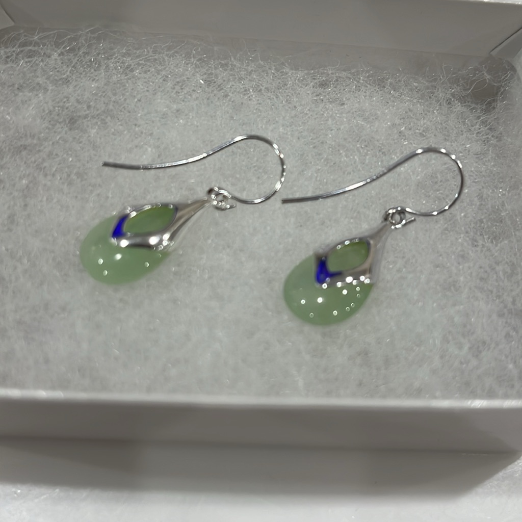 Green Jade And Sterling Silver Earrings Brand New Stamped 925 Aprox 3 In